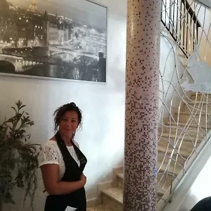 La Lepre Hotel