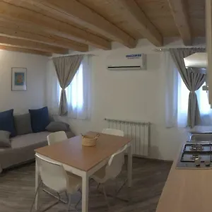  Apartment South Lagoon 1